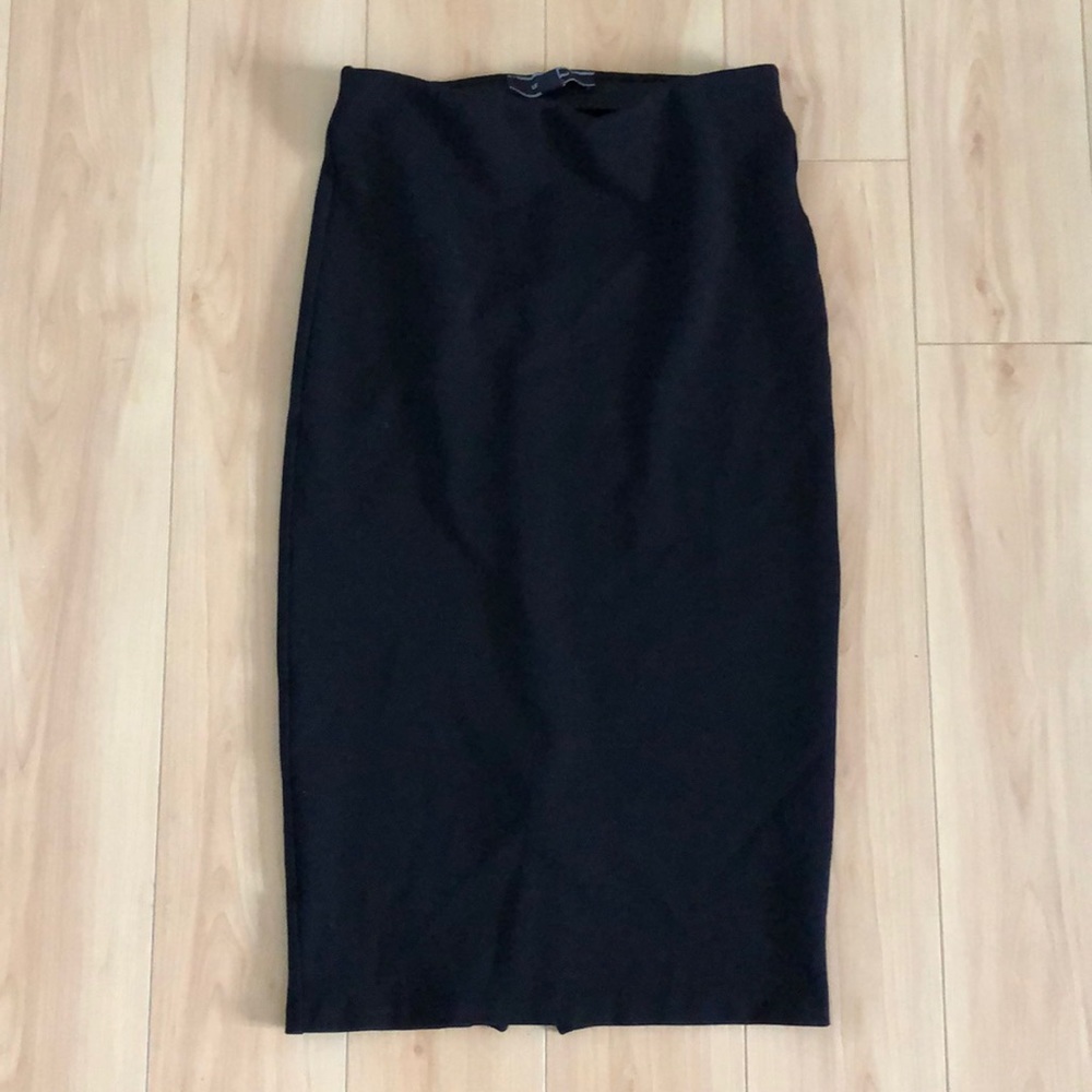 Le Chateau Pencil Skirt